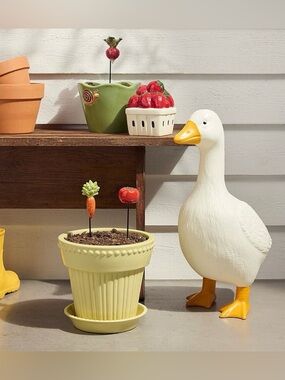 White Porch Goose Garden Statue LED Lighted Yard Decor Blow Mold NWT | Adorable!